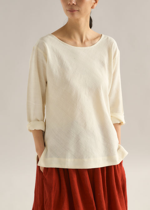 モデル身長159cm Lサイズ着用