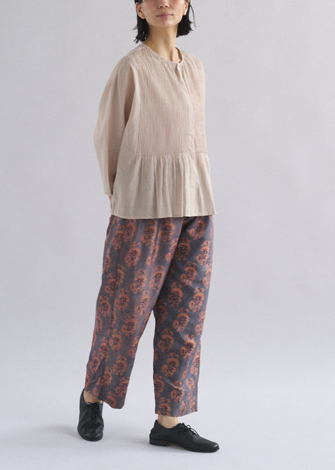 モデル身長159cm Mサイズ着用