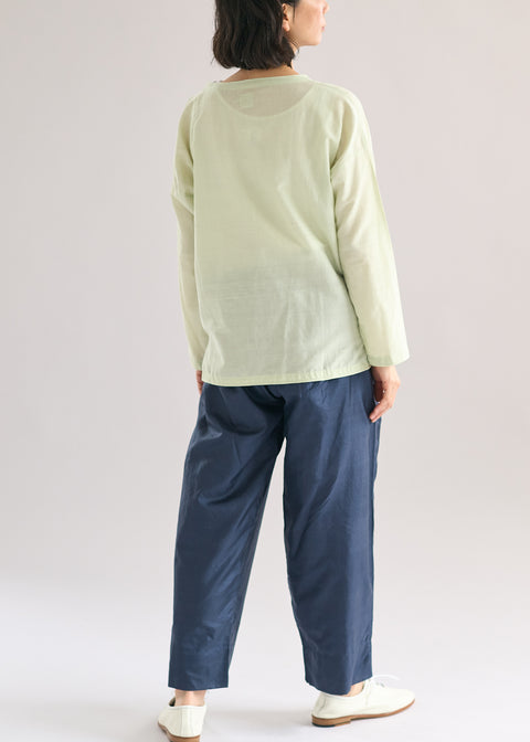 モデル身長159cm Mサイズ着用