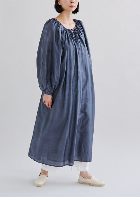 モデル身長159cm Mサイズ着用