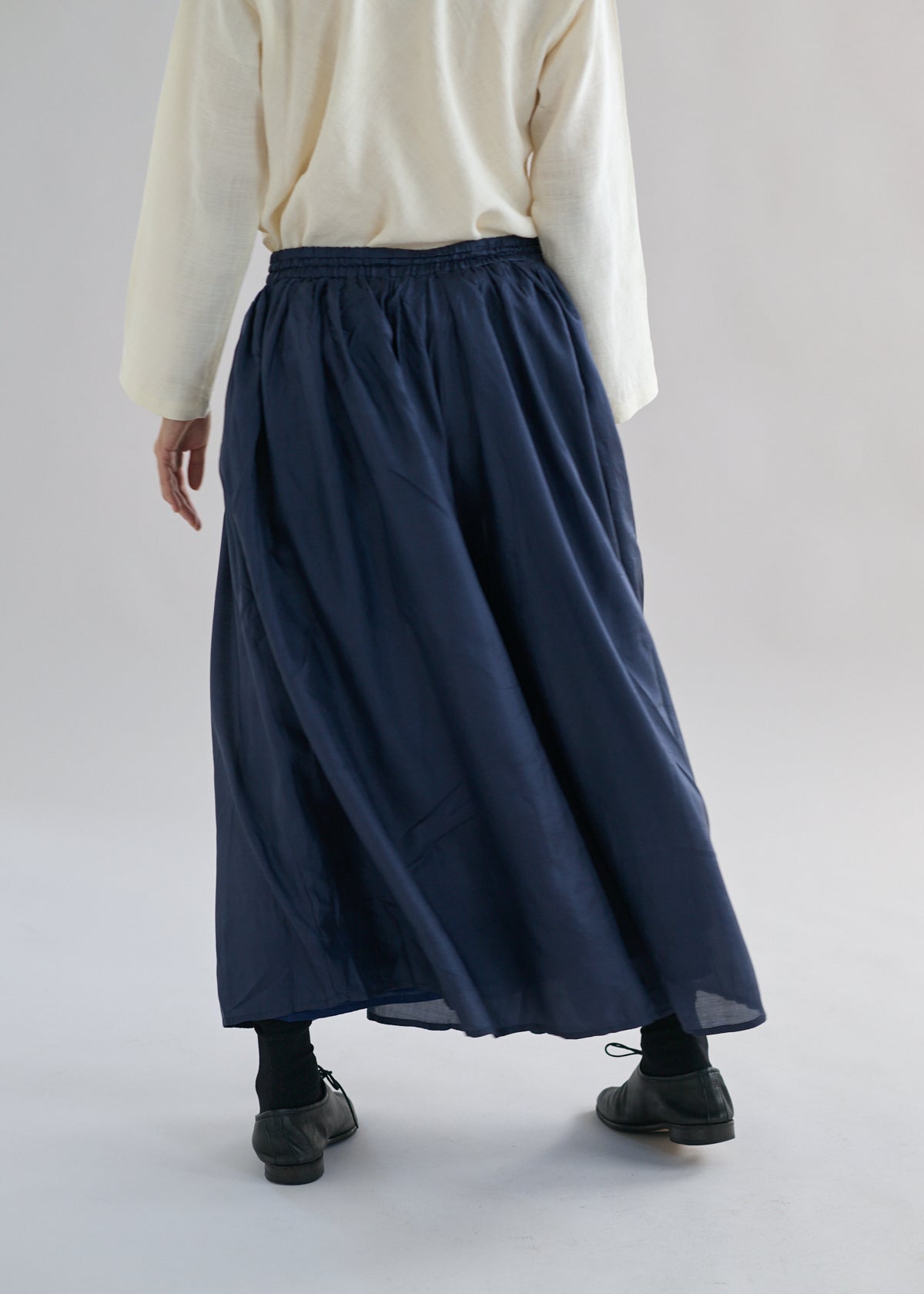 手織マルベリシルク ブーミーパンツ – CALICO LLC