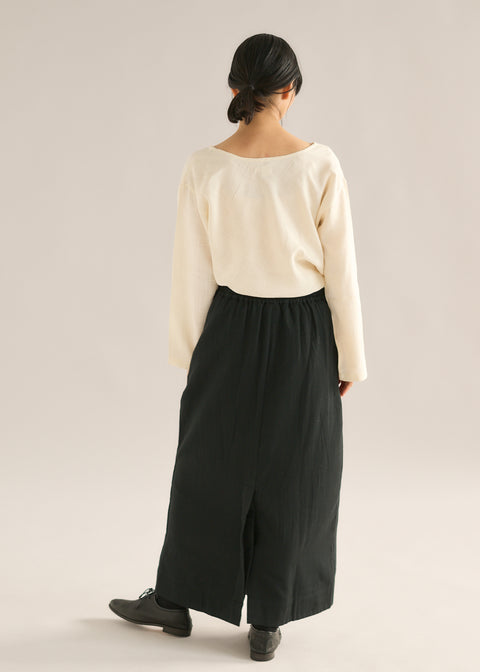 モデル身長159cm Mサイズ着用