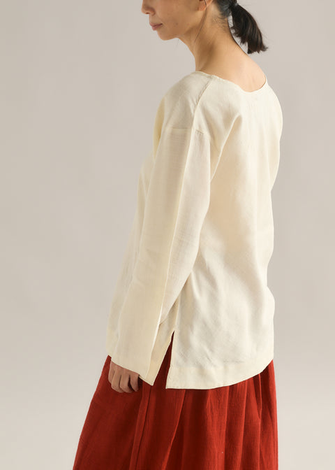 モデル身長159cm Lサイズ着用