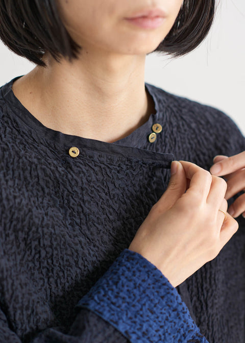 maku DINAZ Indigo dyed sashiko hand-woven silk jacket