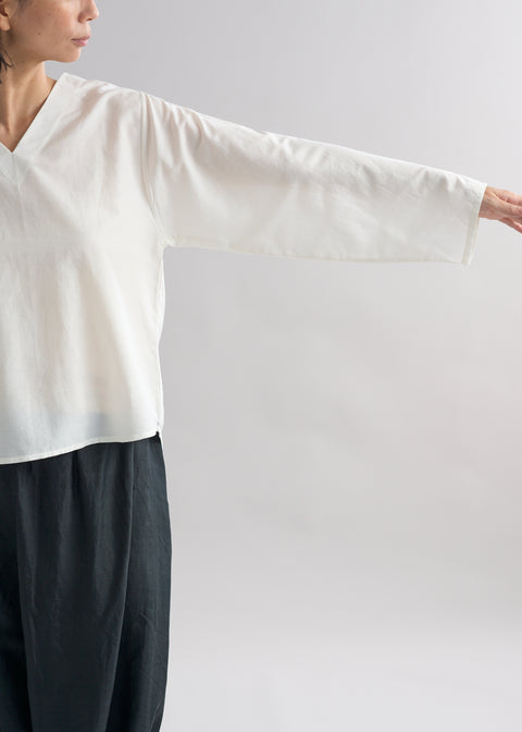 コットンシルク Vネック長袖トップス（全2色）