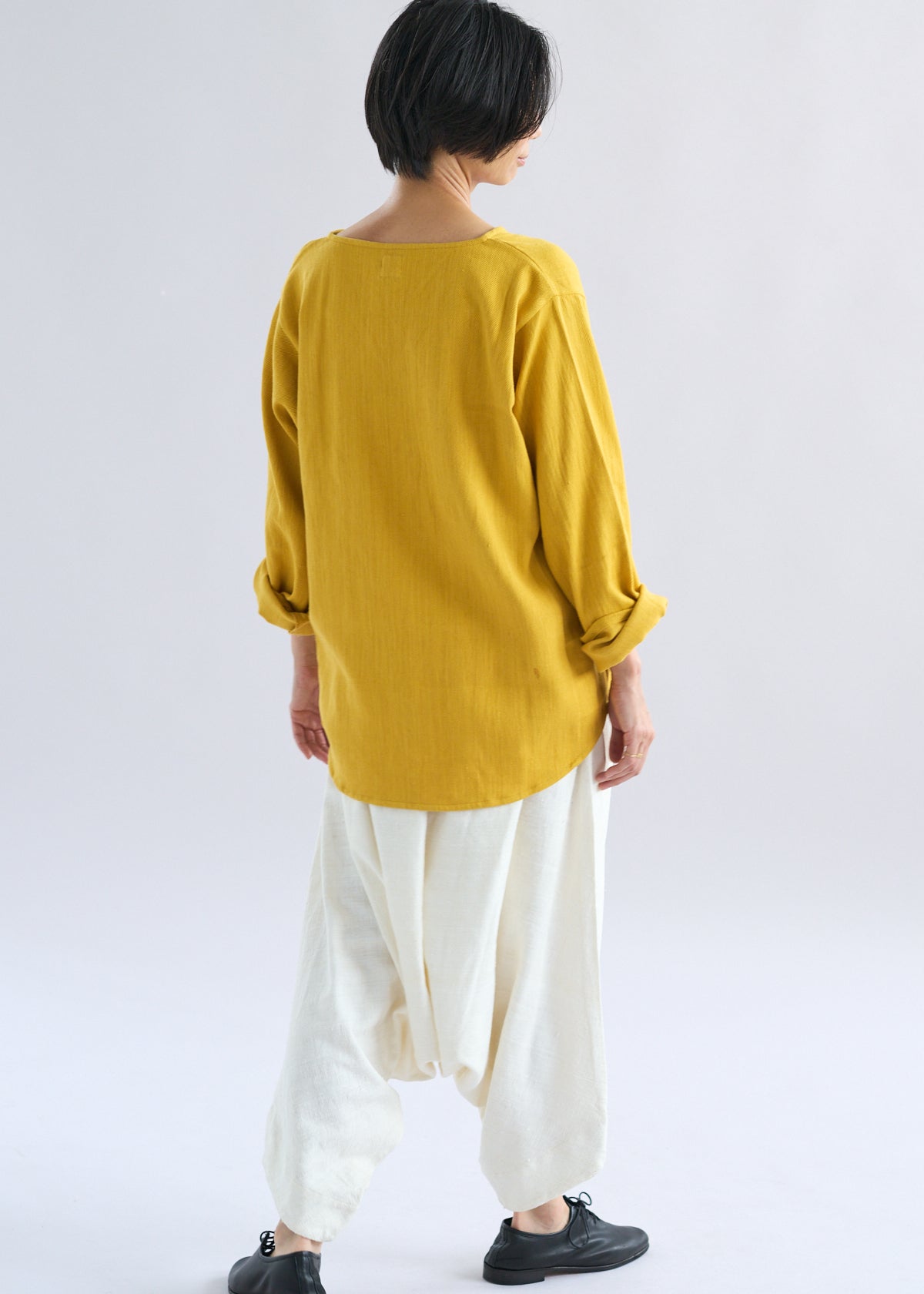 WEARS 衣服 – CALICO LLC