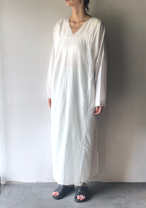 モデル身長159cm Lサイズ着用